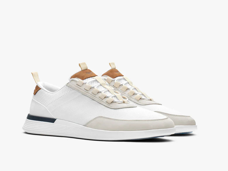 Wolf And Shepherd Crossover Victory Trainer in White