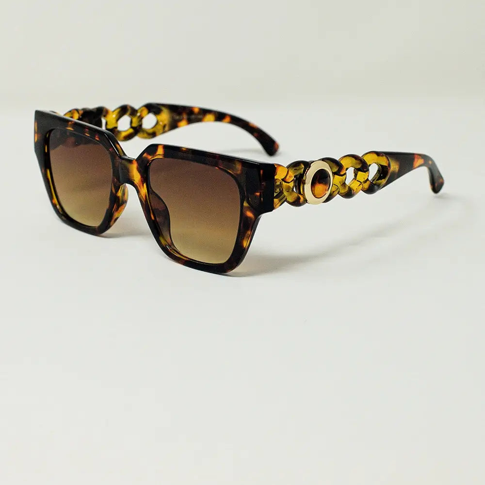 Q2 Cat Eye Sunglasses in Vintage Brown