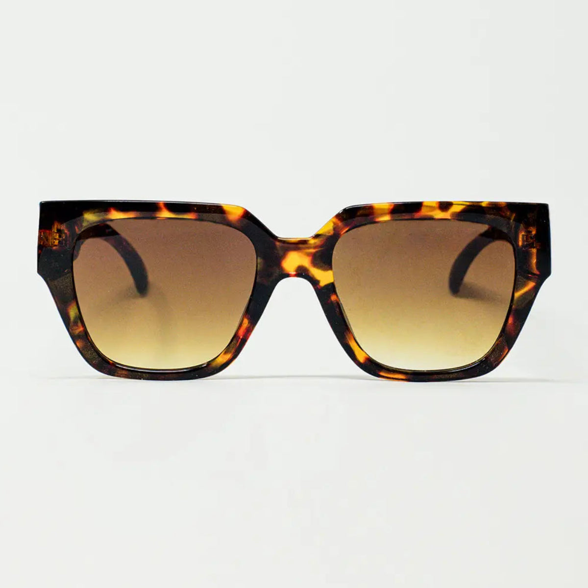 Q2 Cat Eye Sunglasses in Vintage Brown