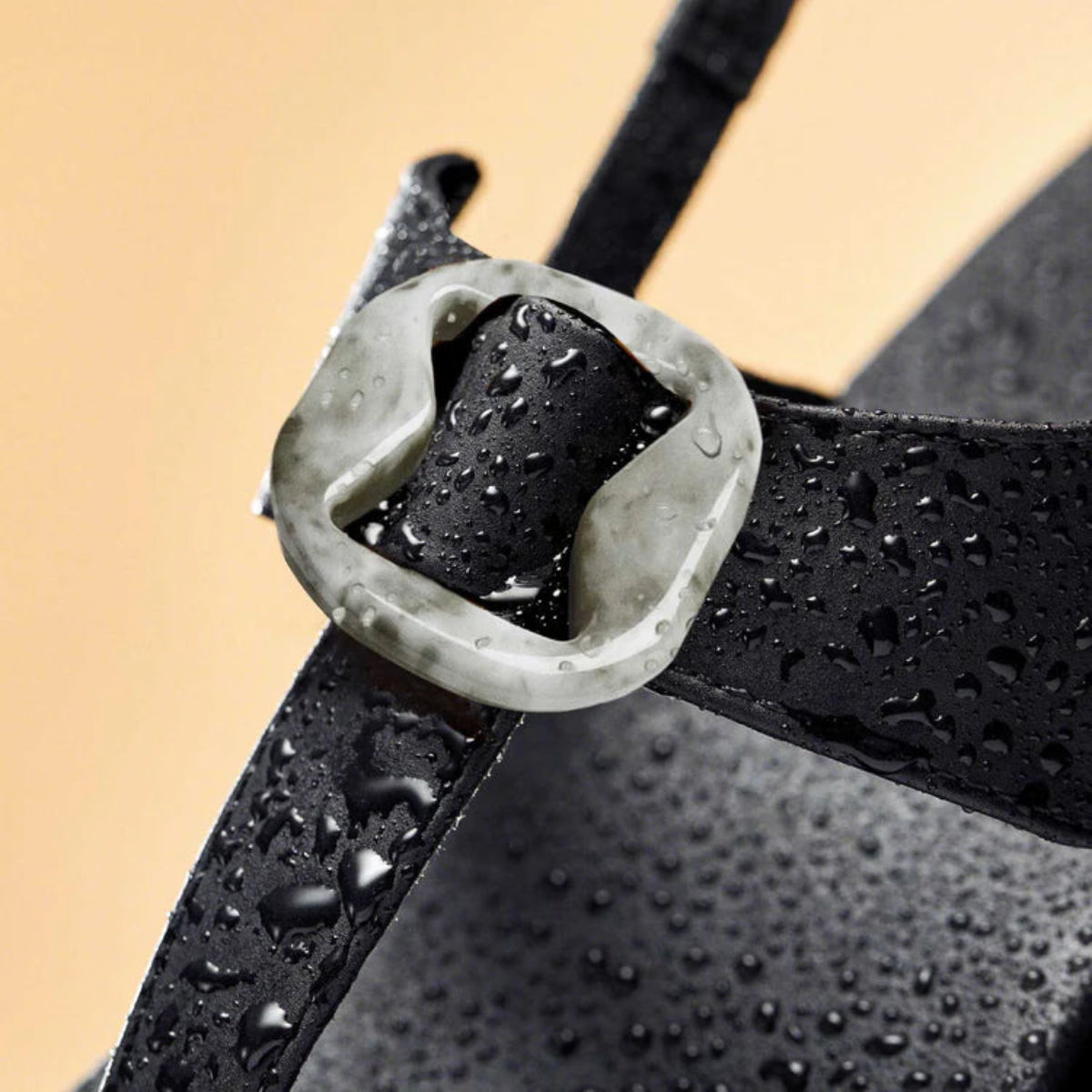 OluKai Women's La'i T-Bar Sandal in Black